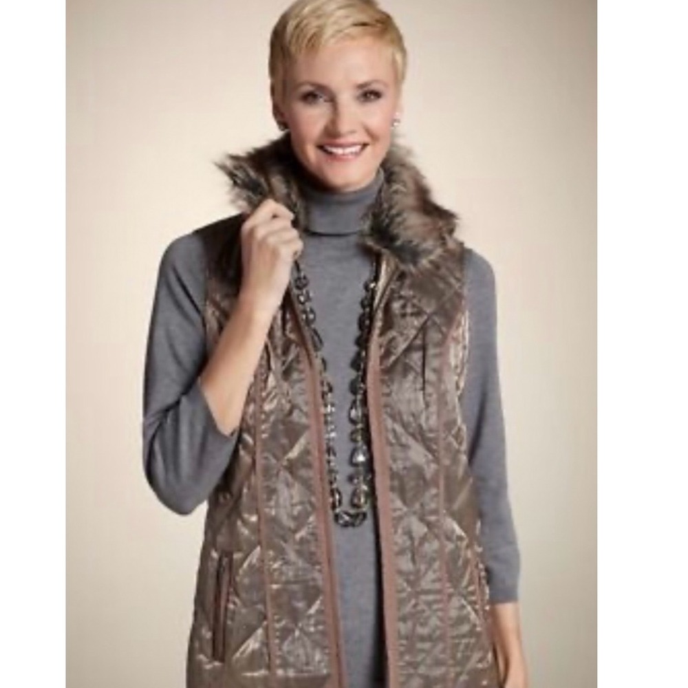 Chicos Quilted Puffer Vest Metallic Bronze Faux Fur Collar Size 2 Large